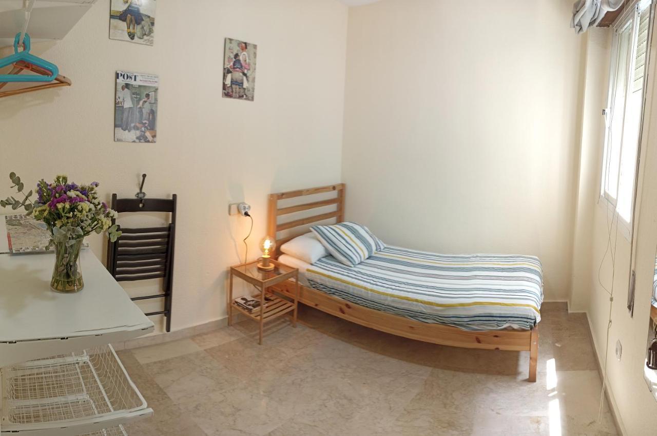 Confortable Habitacion Centrica En Piso Privado Apartment Malaga Ngoại thất bức ảnh